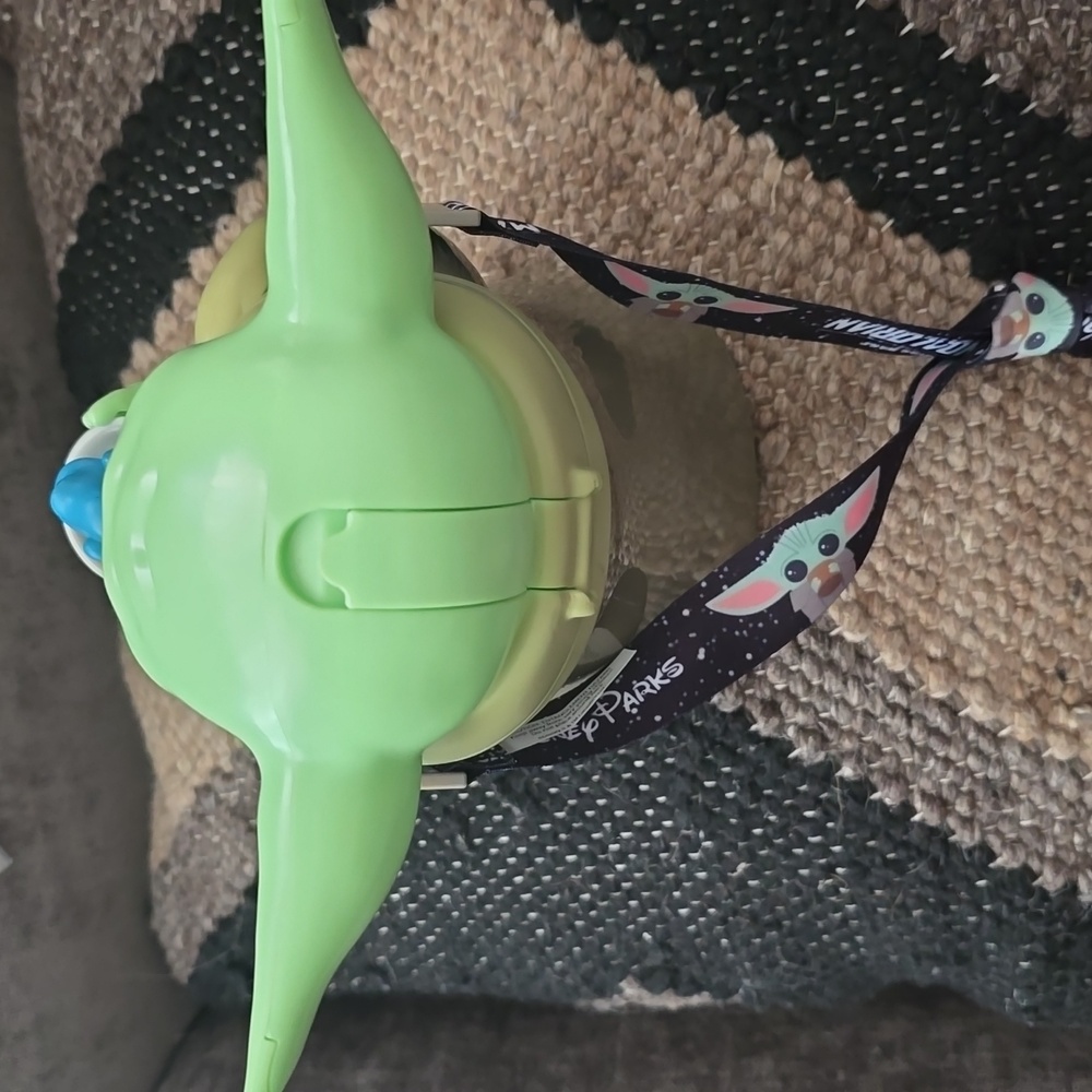 Disney Parks Collectible Grogu Sipper *NEW* - Picture 3 of 5